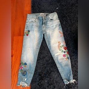 Zara Embroidery Jeans Size: 8